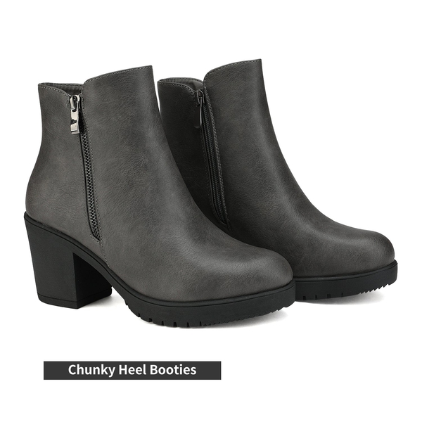 Comfortable Low Heel Chunky Ankle Boots - GREY PU - 4